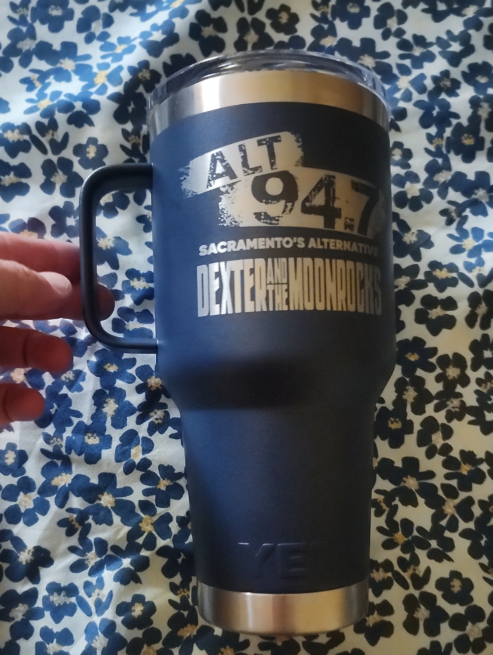 YETI Rambler 30oz Mug NWOT